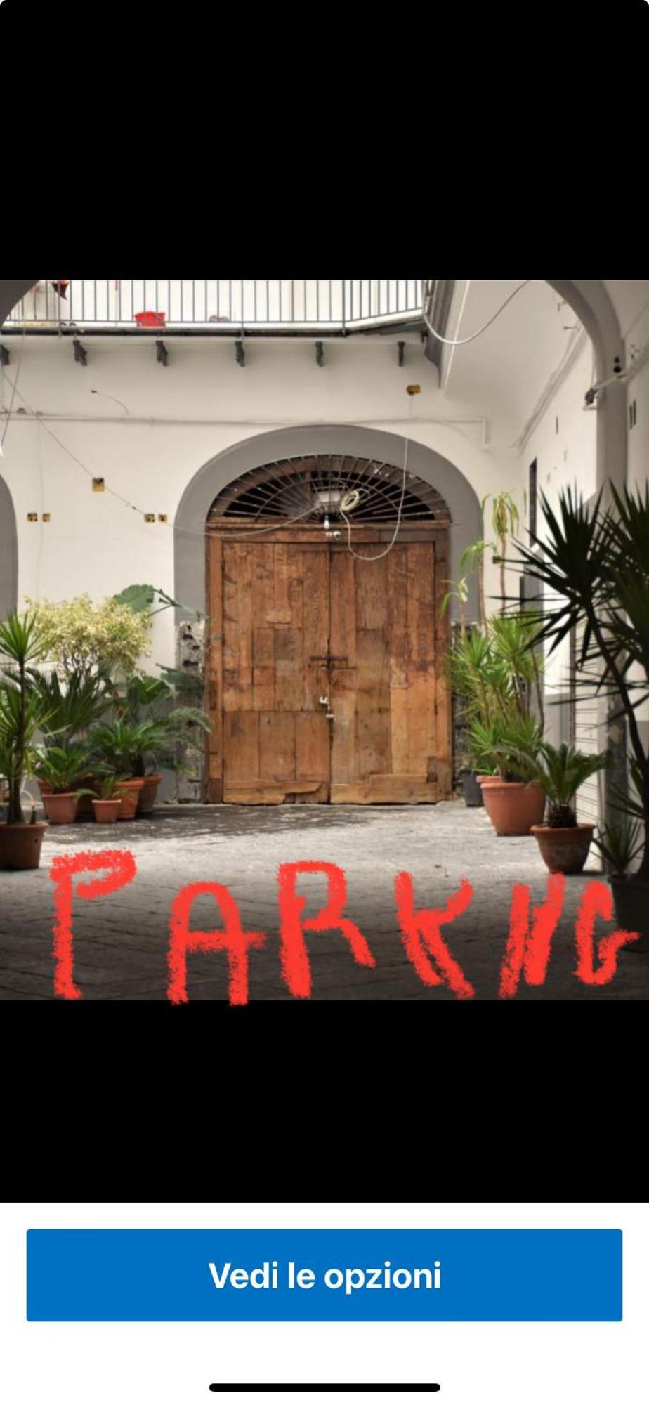 Corno Napoletano Free Parking For Small Cars Only Naples Exterior photo